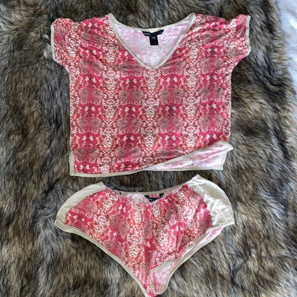 Marc Jacobs Pajama Set - Picture 1 of 4